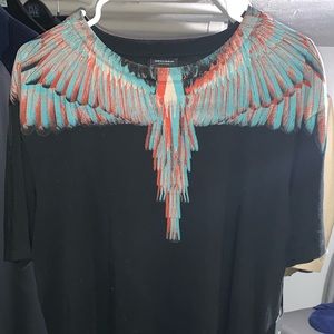 Men’s L Marcelo Burlon Graphic T Shirt.